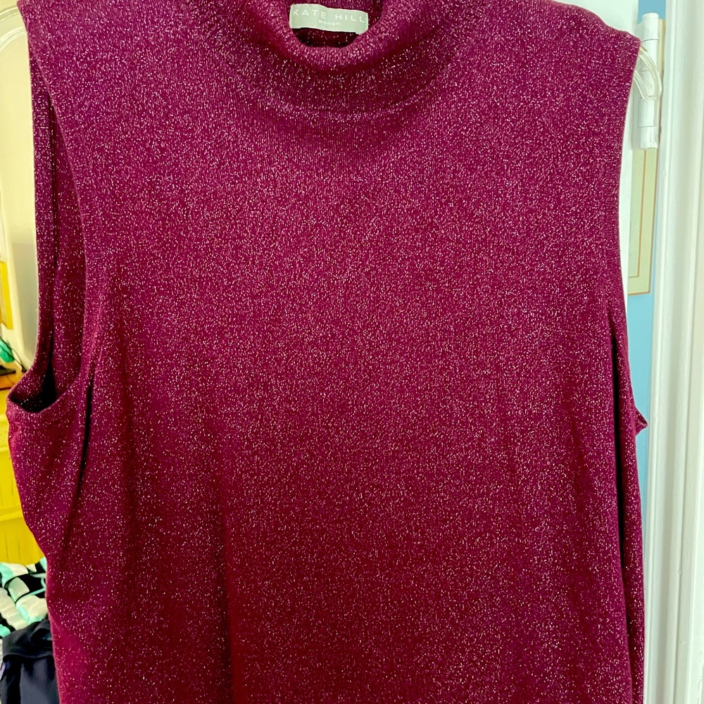 Women plus 2X burgundy with silver thread knit top